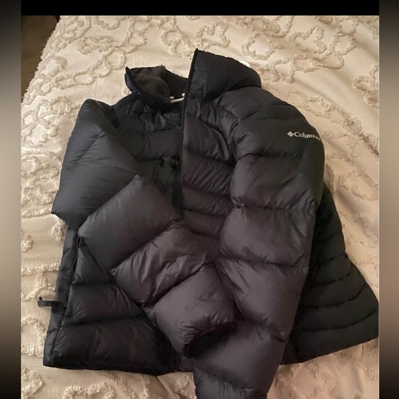 Women’s Columbia jacket with nano heat on inside of jacket - Picture 1 of 1